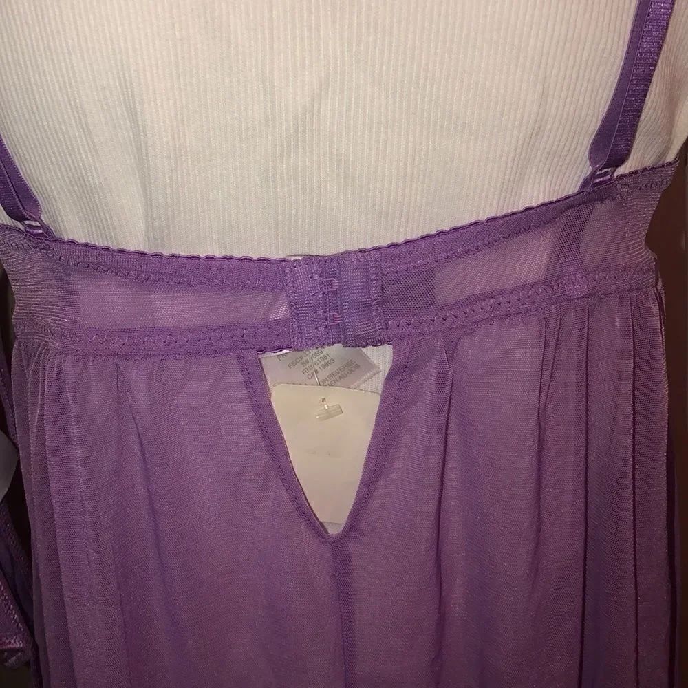Lingerie   - Picture 5 of 7